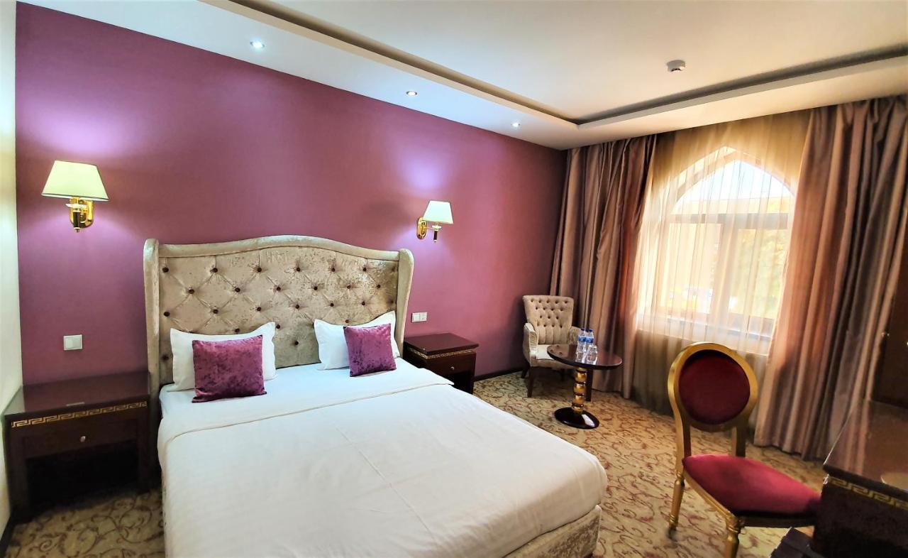 Emirhan Hotel Самарканд Екстер'єр фото