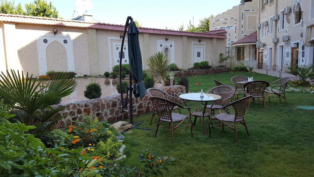 Emirhan Hotel Самарканд Екстер'єр фото